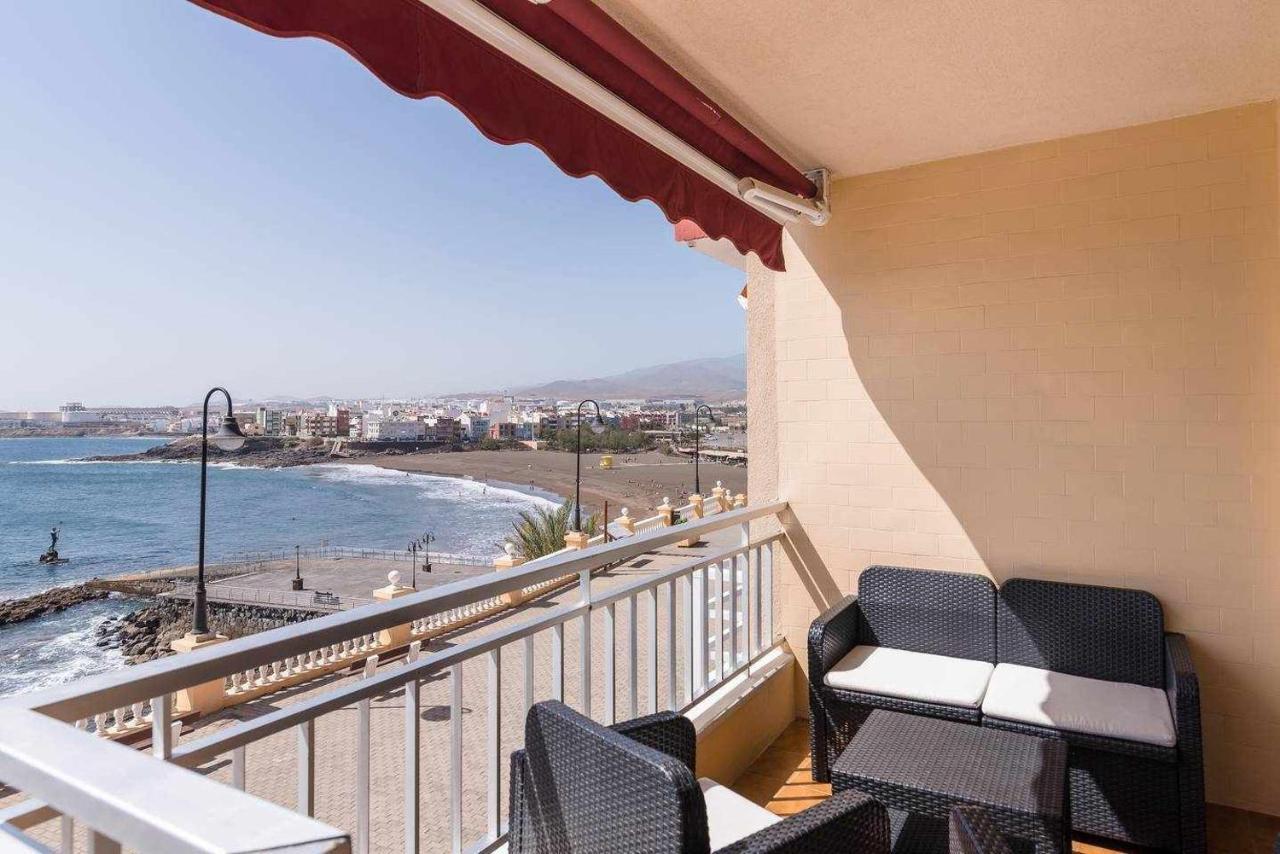 Piso En Primera Linea Con Vistas Directas Al Mar Melenara Extérieur photo