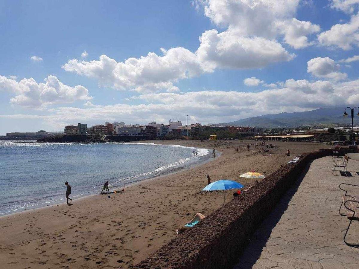 Piso En Primera Linea Con Vistas Directas Al Mar Melenara Extérieur photo